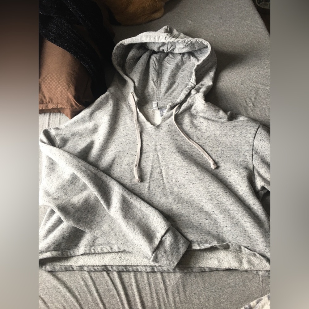 H & M cropped hoodie